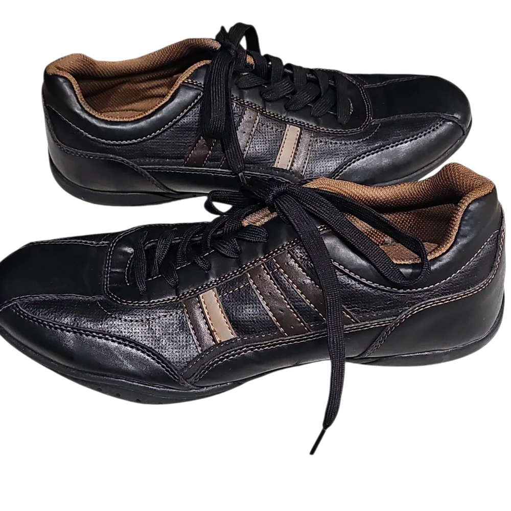 Perry Ellis  Mens Shoes Sz 12W EUC
